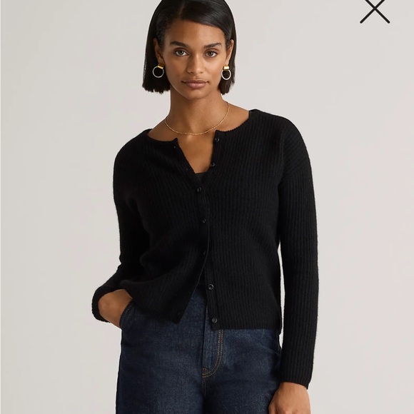 NWOT / Quince Yak Soft Rib Crew Cardigan in Black - Picture 4 of 7